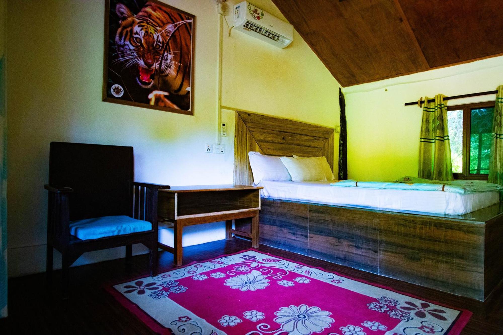 Wild Planet Eco Retreat Hotel Bardiya Exterior photo