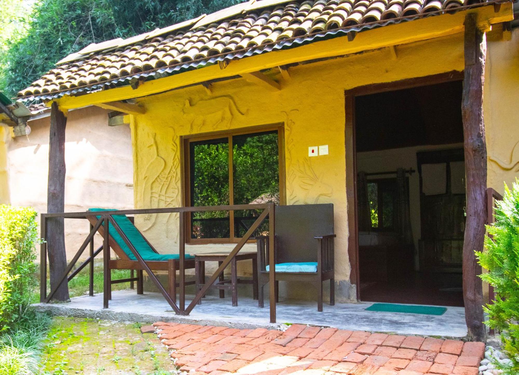 Wild Planet Eco Retreat Hotel Bardiya Exterior photo